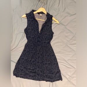 DIVIDED H&M Open-back Summer Dress